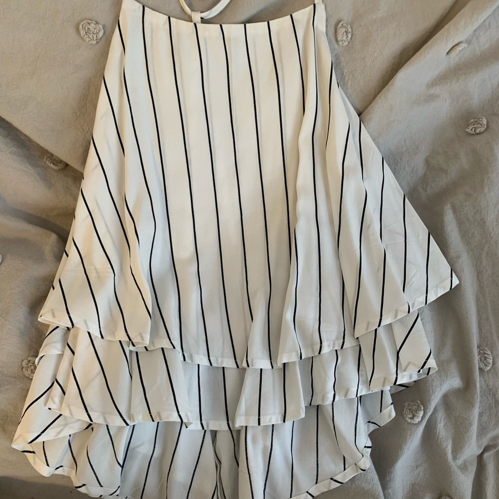 Black and white stripe tank top